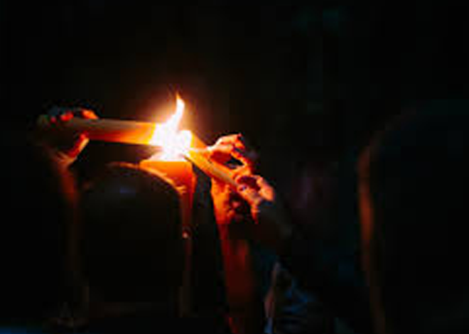 Nesta noite luminosa, sabemos que Cristo ressuscitou